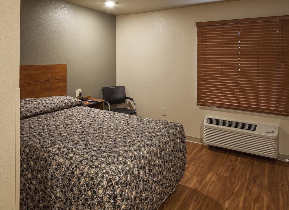Woodspring Suites Lincoln Northeast I-80 외부 사진